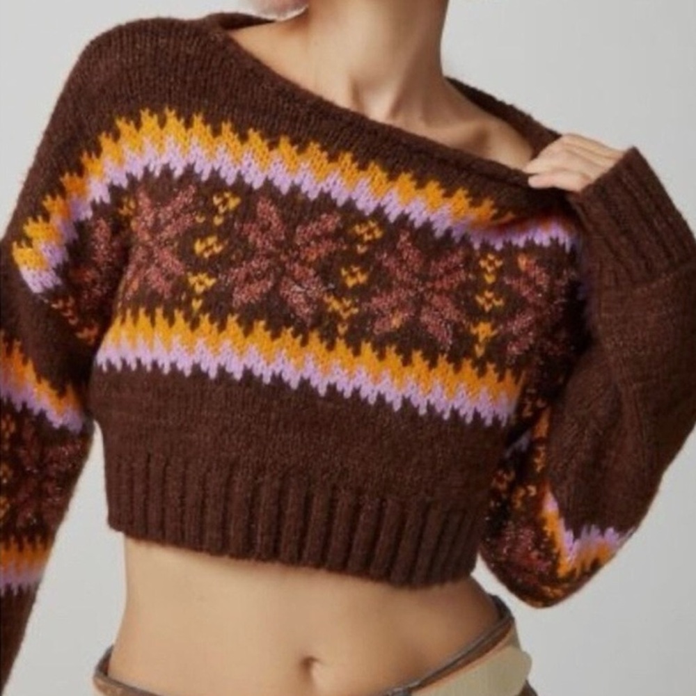 urban outfitters turner cropped sweater